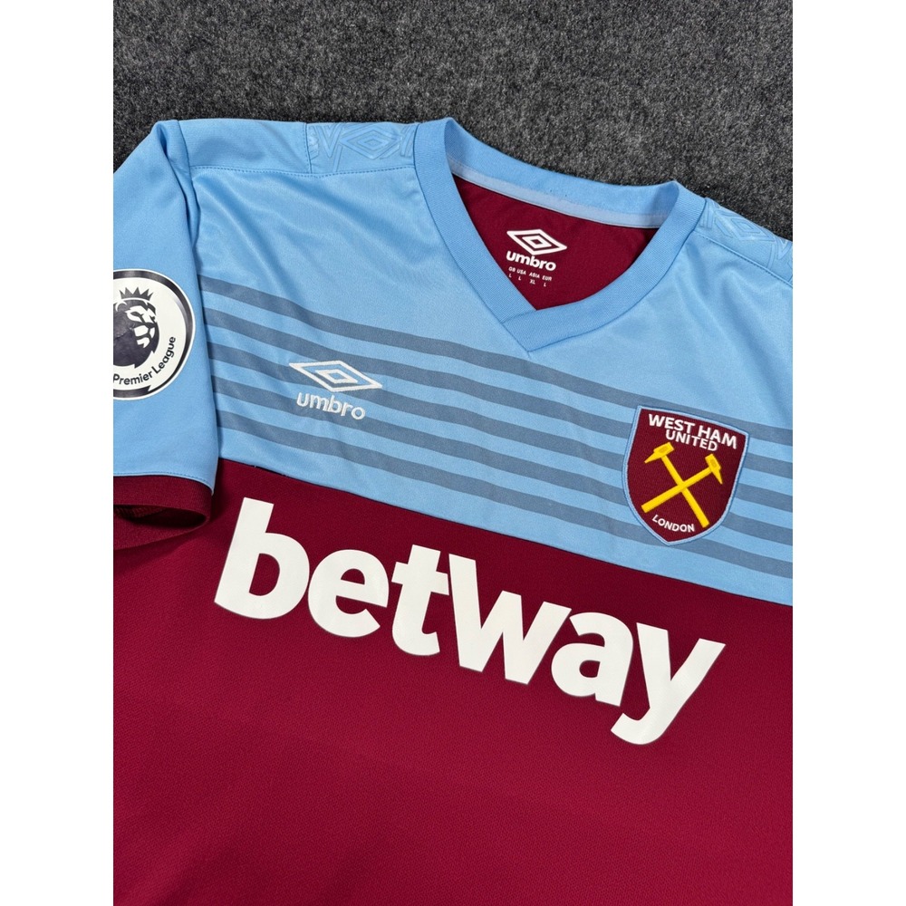 West Ham United Umbro Lanzini #10 Soccer Jersey Mens L Premier League Betway